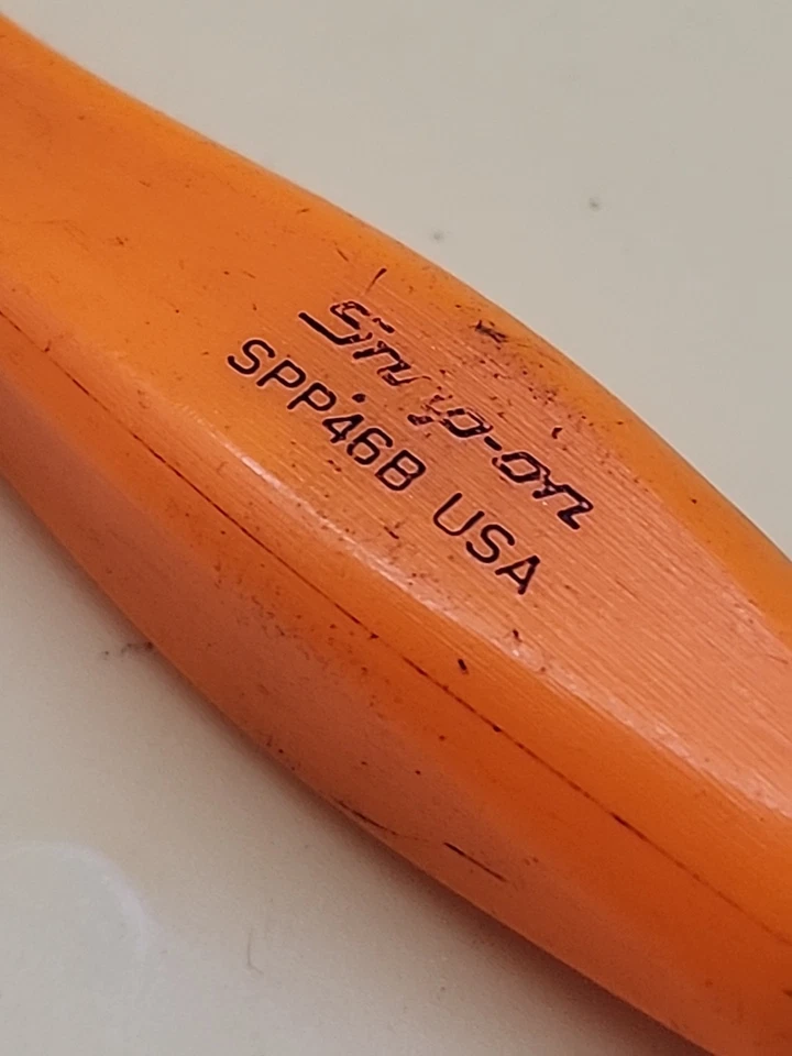 Snap-on Tools  SPP46B Flat Tip Screwdriver With Pocket Clip USA  - Image 3 of 4