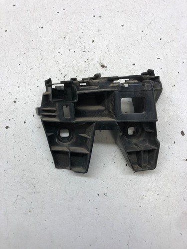 Volkswagen Passat B8 2017 Stoßstange hinten links Halterung DRA70762