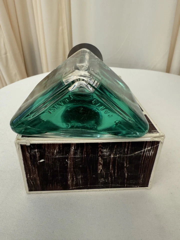 Salpicadero para después del afeitado Capucci Pour Homme 120 ml (de colección) Foto 3 de 3