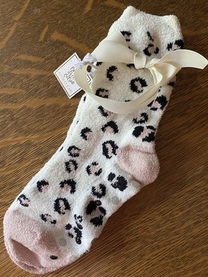 Shiraleah ''Baby its Cold Outside'' Womens Girls Cozy Warm Socks New Non-Slip