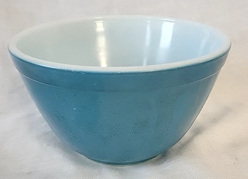 Vintage Pyrex Blue #401 Primary Colors Bowl