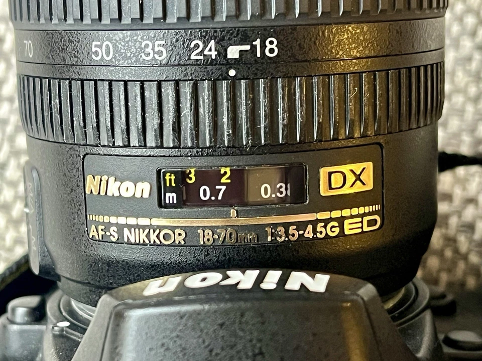 Nikon D300, photo 4 of 5