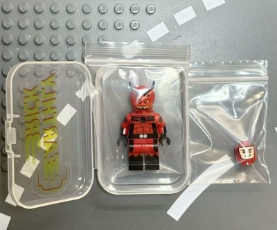 Earthly Brick Minifigure Giant-Man Custom