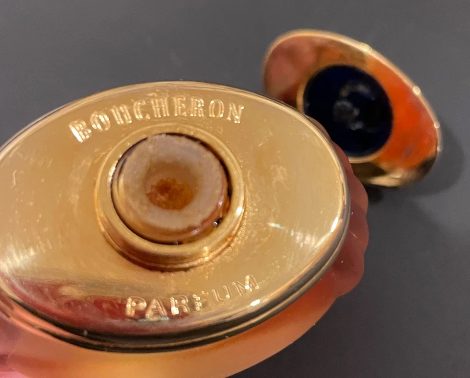 Difícil de encontrar Anillo Botella Boucheron Mujer por Boucheron 15 ml 1/2 oz Salpicaduras SIN CAJA Foto 4 de 4