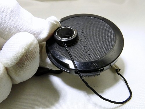 Tokina 52mm Front Lens Cap Snap Made in Japan - Picture 4 of 7