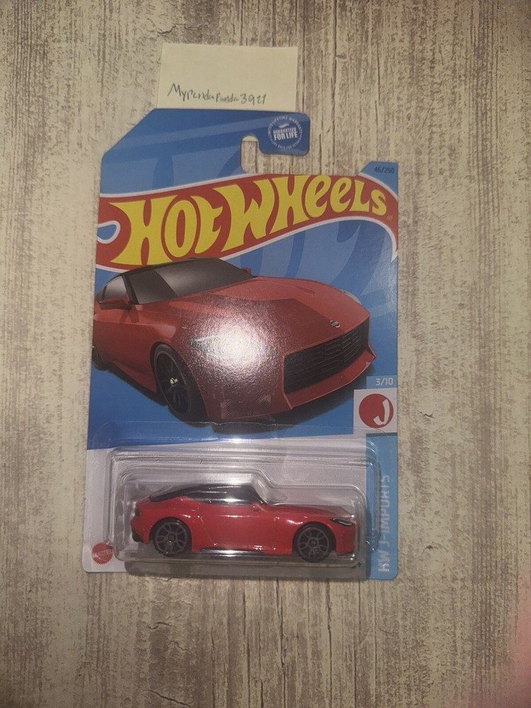 Hot Wheels ~ 2023 Nissan z ~ 2023 mainline