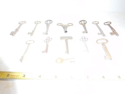 13 Antique/Vintage  Brass/Copper Hollow/Solid Barrel Door/Cabinet Skeleton Keys