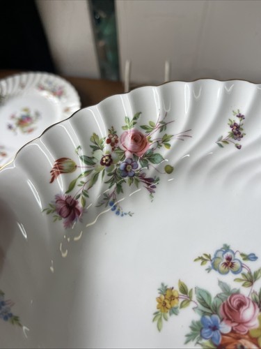 Four Minton Marlow 9” English Floral Flower China Luncheon Plates Plate Set - Picture 10 of 15