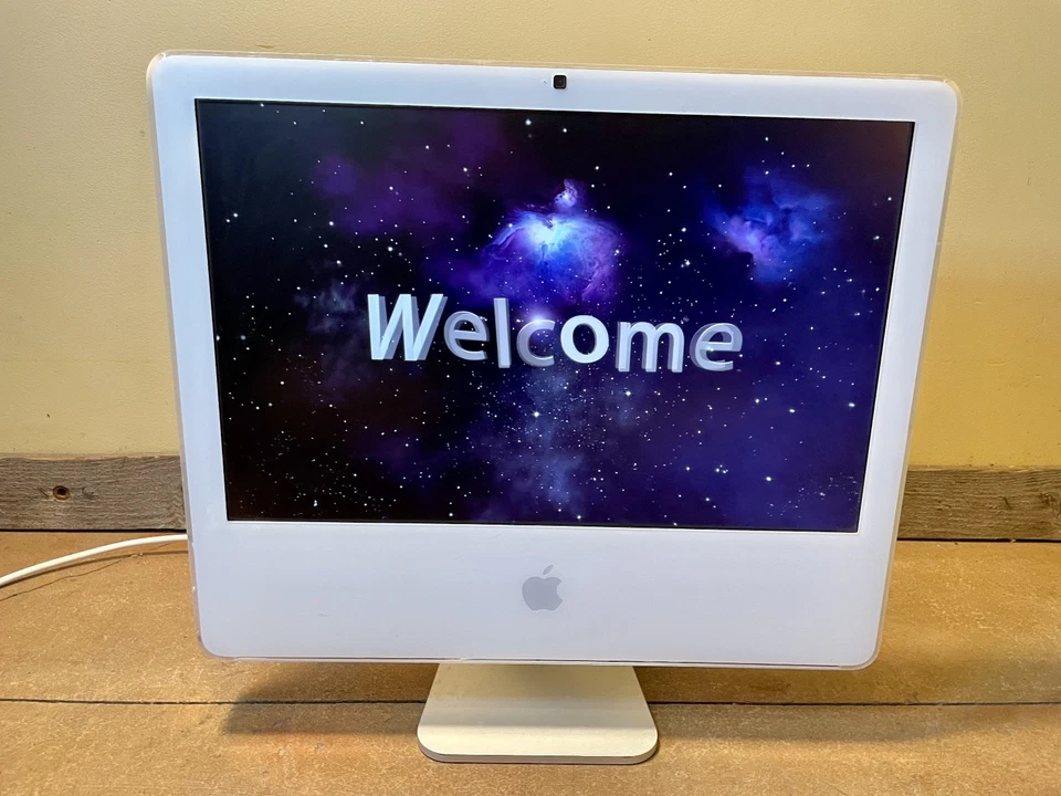 Apple iMac 20" A1207 Intel Core 2 Duo, 667MHz 3GB SDRAM, 232GB HD, Snow Leopard - Image 4 of 4