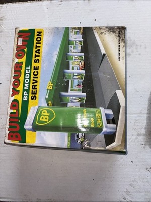 Vtg Build Your Own BP Model Service Station Gas 1995 Edition Car Wash Shop