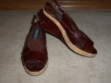 VANELI Burgundy Patent Leather Sling Back Peep Toe Wedge Style Heels, SIZE 4.5M