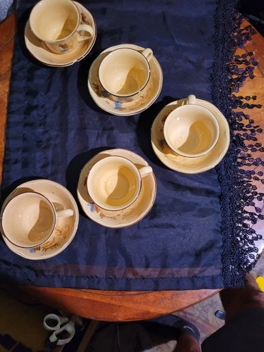 Fostoria Tea Cups & Matching Fruit Bowls , 5 Each Made In The USA