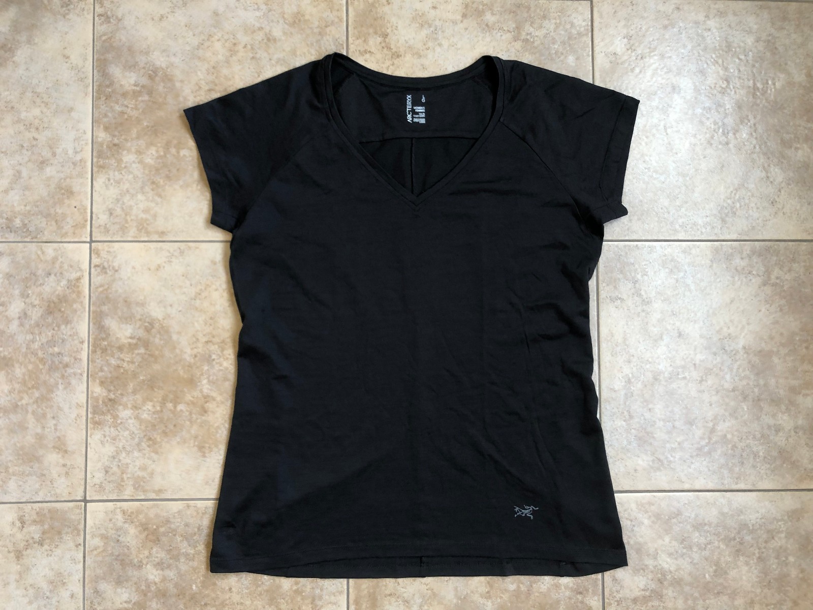 T shirt donna Arc'teryx A2B scollo a V taglia L