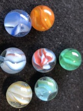 Lot Of 7 Vitro Agate Hybrid Cat s Eye Marbles 1 Aventurine 5/8 NM To Mint