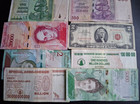 World Foreign currency 10 *small and Large Bank Notes* lot H346 — photo 10