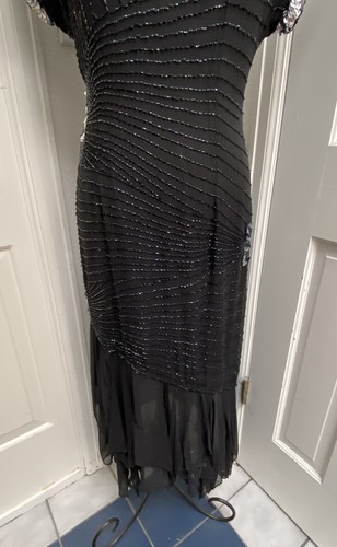 Elegant Vintage 1980’s Beaded Silk Christian Dior Dress Size 6 - Picture 6 of 13