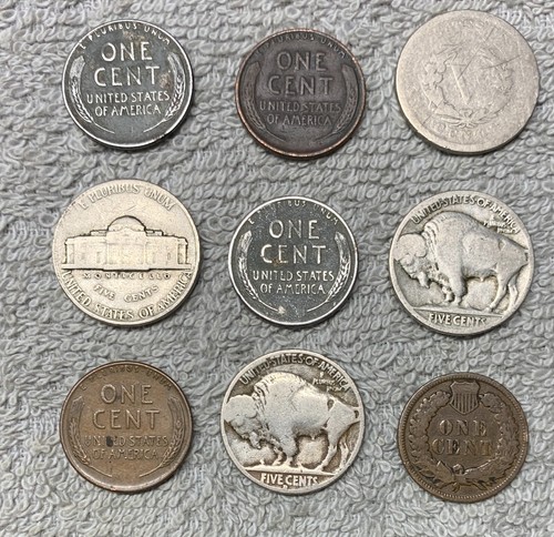 Old U.S. coins, Junk Drawer Lot of 36 U.S. Coins 2- 90% Silver Dimes & More. - Picture 9 of 10
