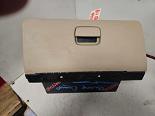 07-08 Suzuki Grand Vitara Glove Boxcompartment Cashmerebeige Slow Close Oem 07-08 Suzuki Grand Vitara Glove Boxcompartment Cashmerebeige Slow Close Oem