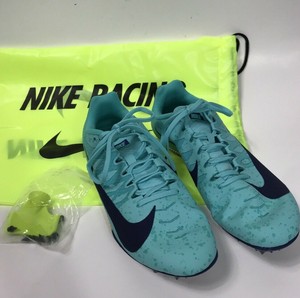 track shoes with removable spikes