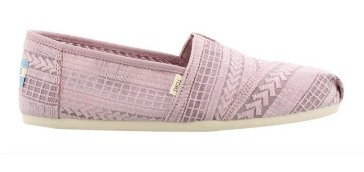 Toms arrow embroidered best sale mesh