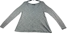 A new Approach Shirt Womens Size Medium Gray Long sleeves Waffle Knit Vneck 