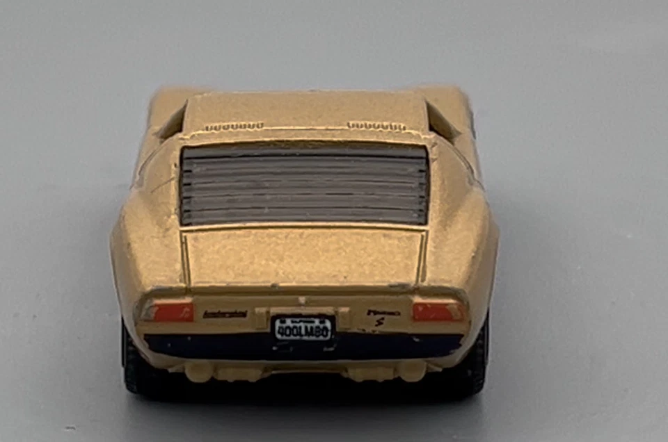 Lamborghini Miura P400S Matchbox 2010, échelle 1/60 - Photo 4/4