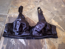 36C Bali Double Support Lined Seamless Full Coverage Wirefree Bra 3820