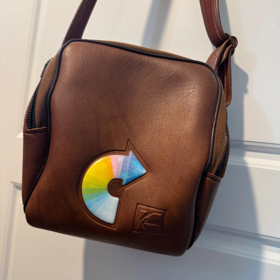 Bolso para cámara Kodak vintage marrón imitación cuero forrado de piel correa de hombro ajustable Foto 4 de 4