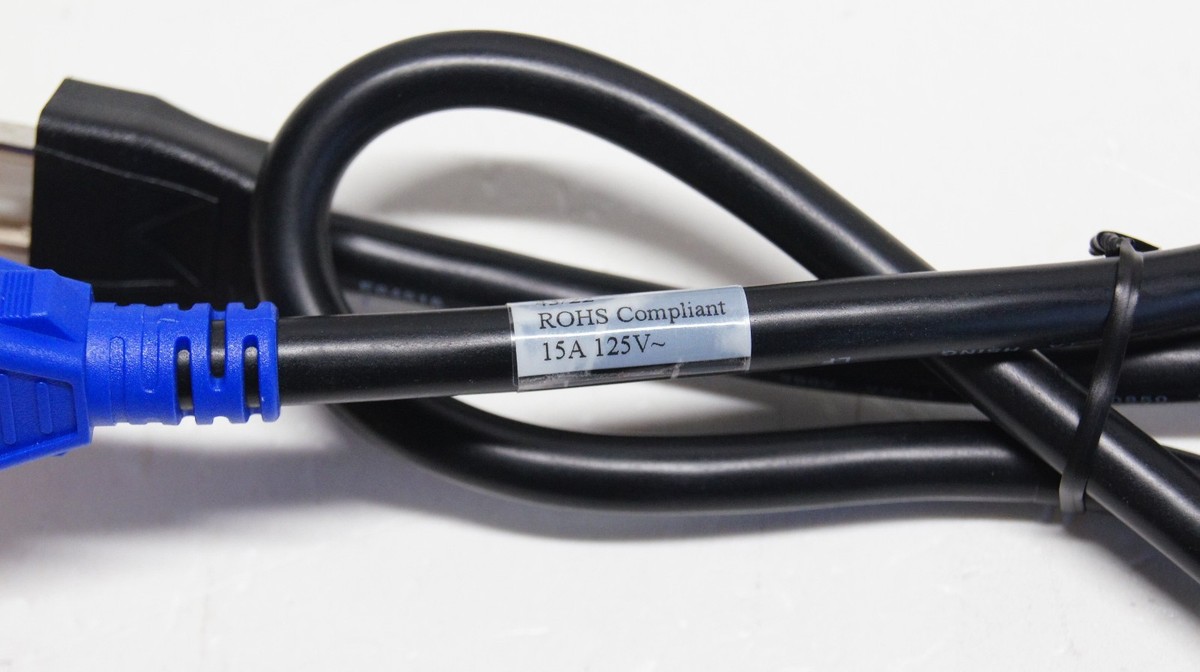 QSC WC-000586-20 9.8-Foot 3 Conductor 18AWG Locking AC Power Cord