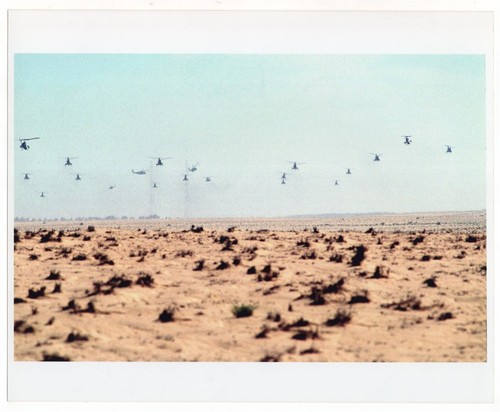 1990 Desert Shield Helicopters Transporting 2nd Marine Division 8x10 Photo