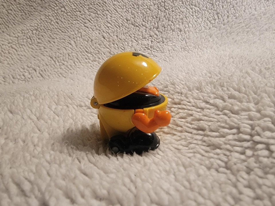 Figura de juguete vintage Tomy Yellow PacMan cuerda caminar ¡FUNCIONA! Foto 4 de 4