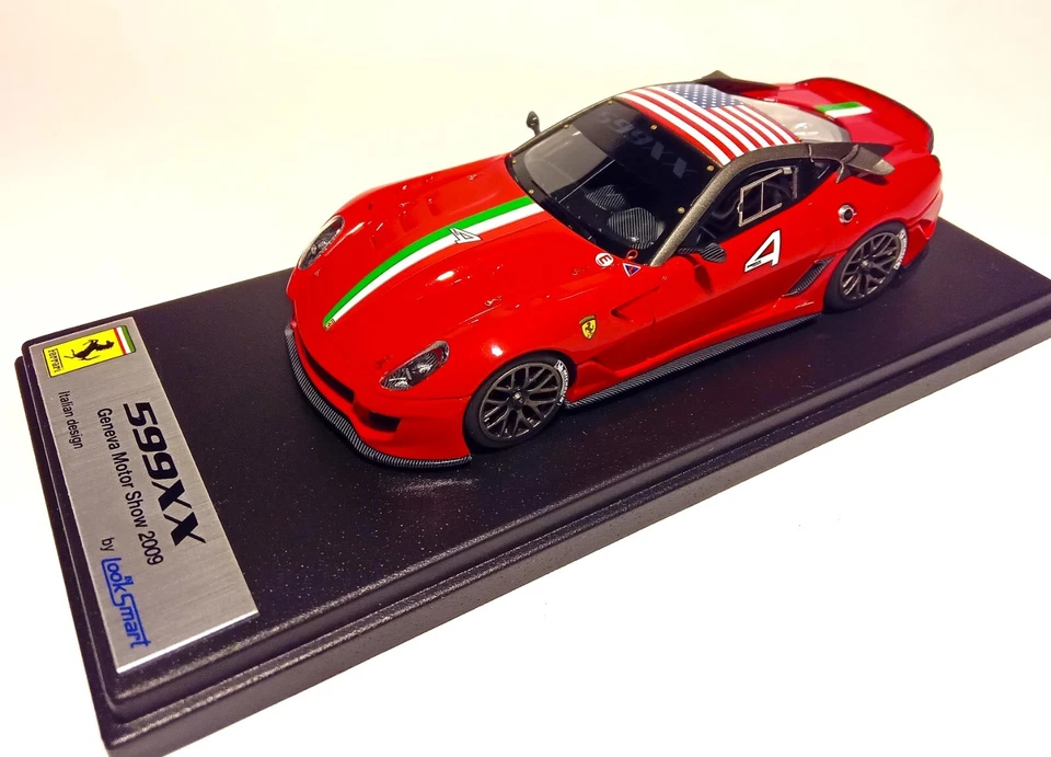 FERRARI 599XX - "Versione Clienti" - Rosso F1 - Grigio ghisa opaco - LS 1:43 - Immagine 3 di 4