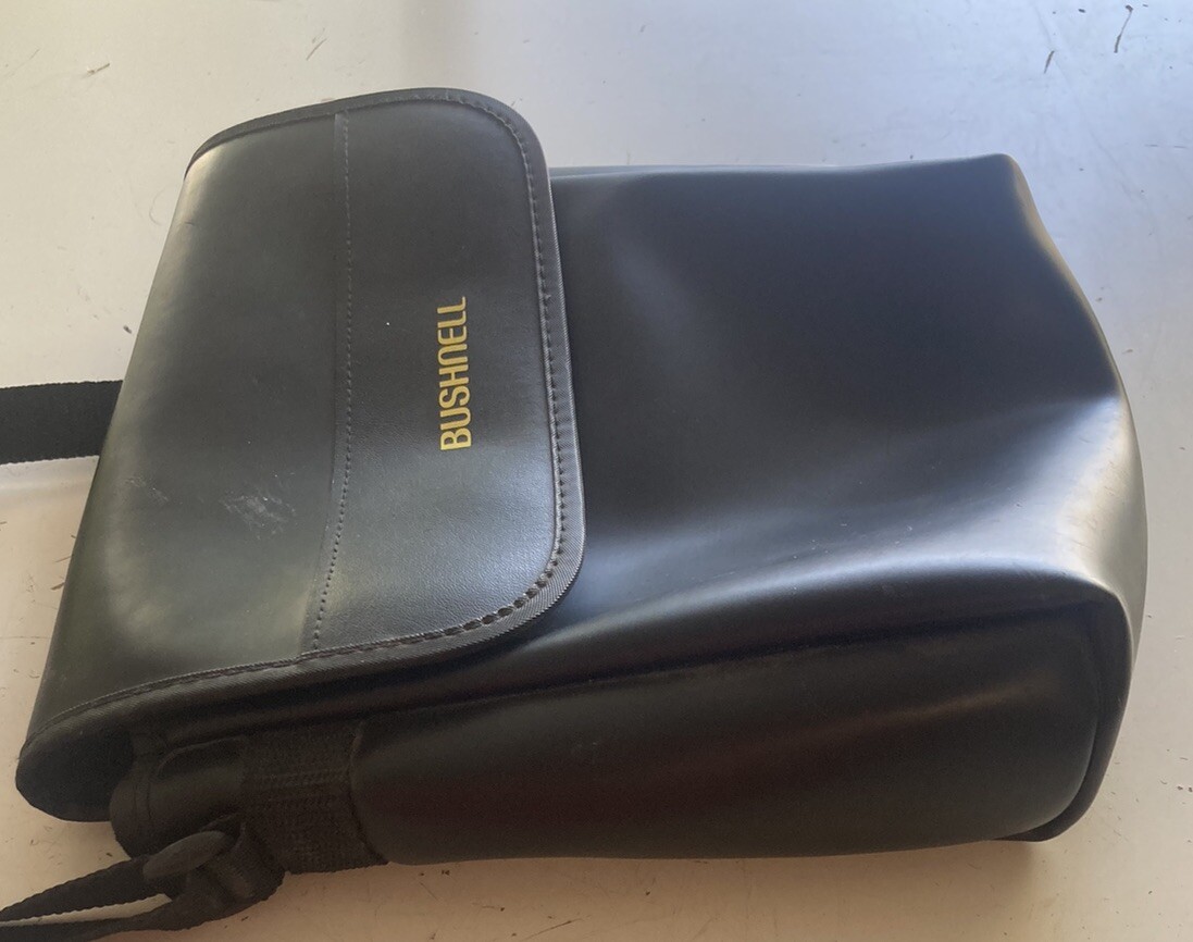 Bushnell スピードガン 美品　専用カバー付き Bushnell スピードガン 美品 専用カバー付き ブッシュネル