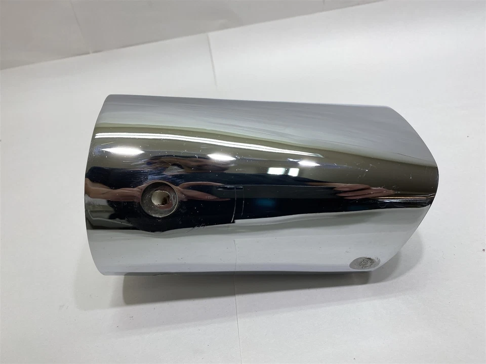 Punta silenciadora trasero derecho Honda OEM 2010-17 GL1800 Goldwing 18316-MCA-305 Foto 2 de 4