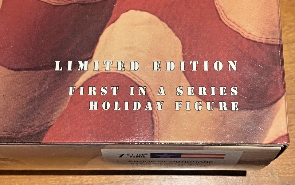 Hasbro GI Joe 12" Classic Collection D-Day Salute AA Ethnic Version 1997 Mint - Image 2 of 4