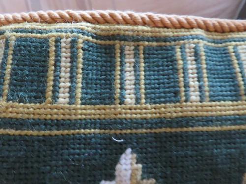 Aubusson style FRENCH COUNTRY Needlepoint Pillow Cover LAMB Gold & Drk Grn - Picture 5 of 9