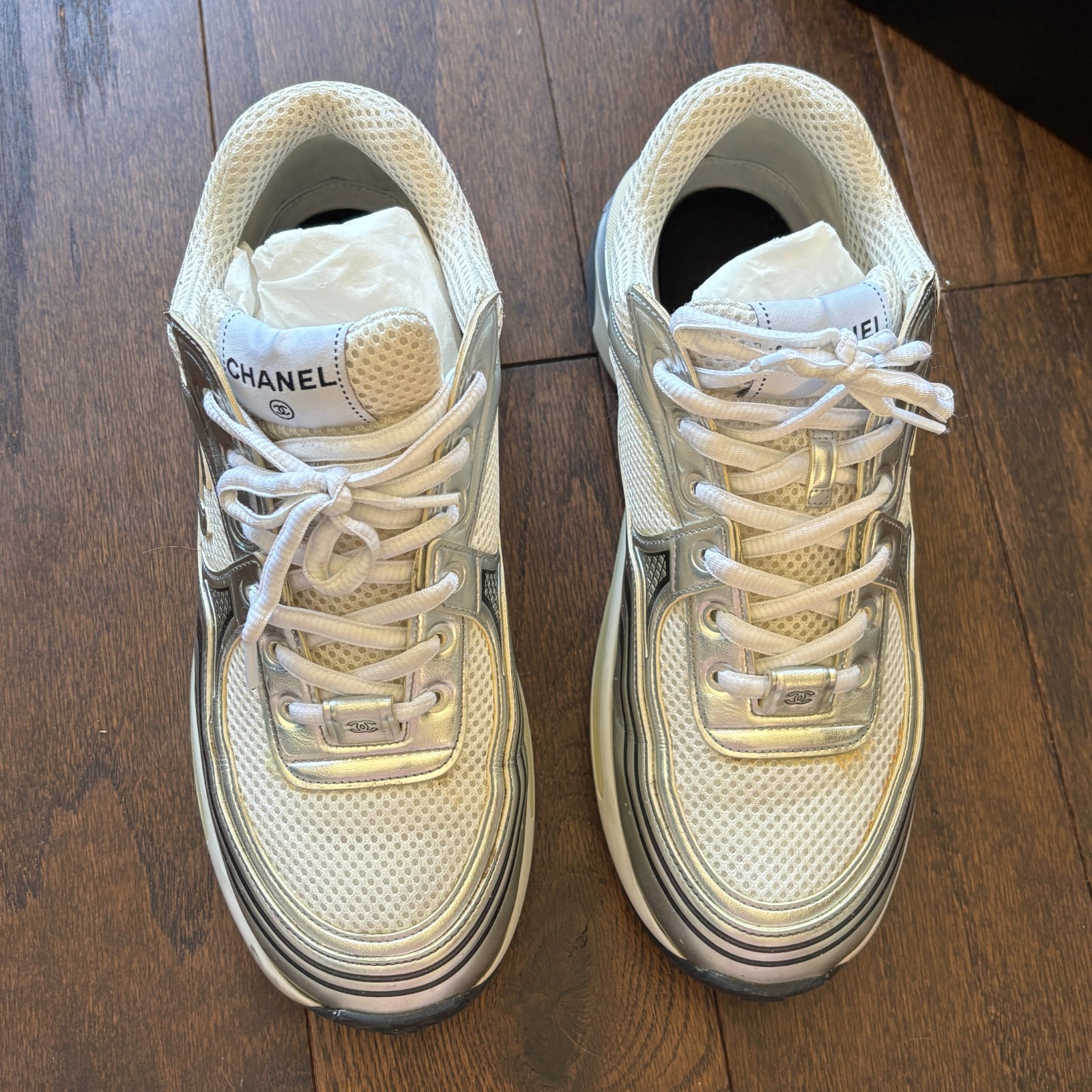 EU 40.5/US 10 1/2 Chanel CC Logo Sneaker White Silver W image 3