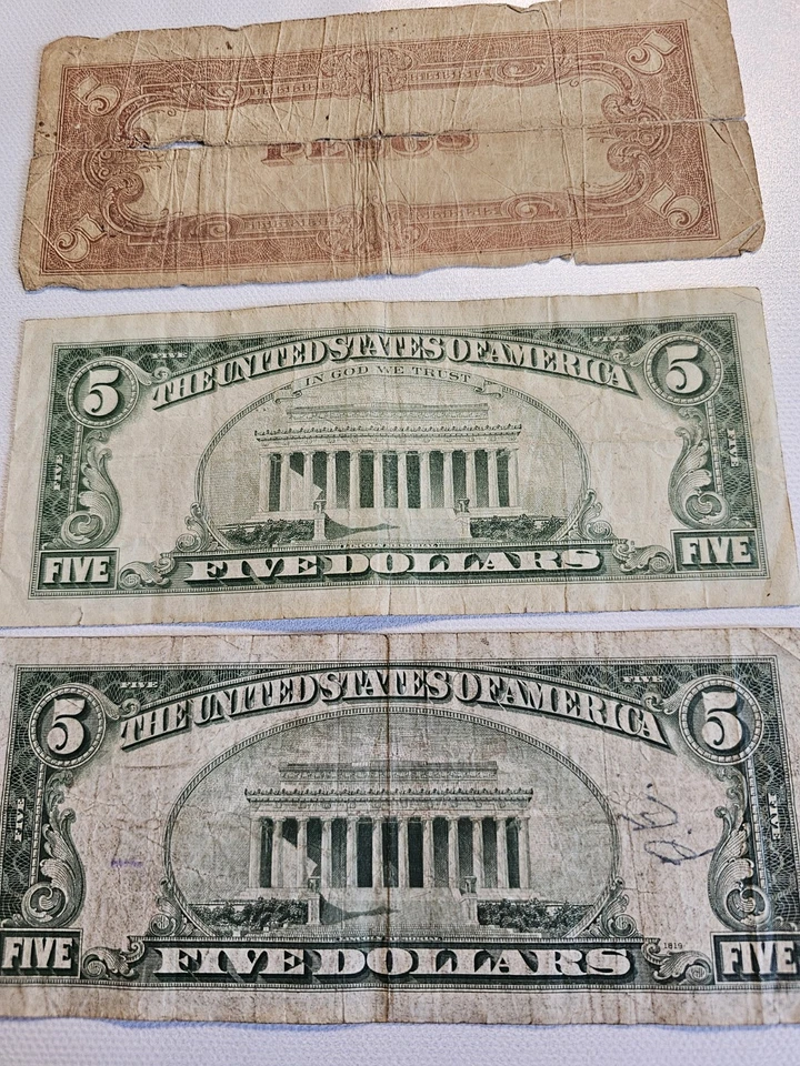 $5 1963 Red Seal Washington D.C, $5 1934 Green Seal Wash. D.C., 5 Pesos WWII Era - Image 2 of 4