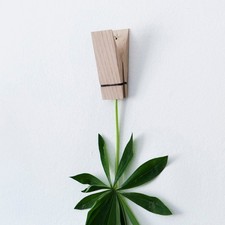 MOEBE BIG Wooden Clip "PINCH" Oak, Wall-Mountable