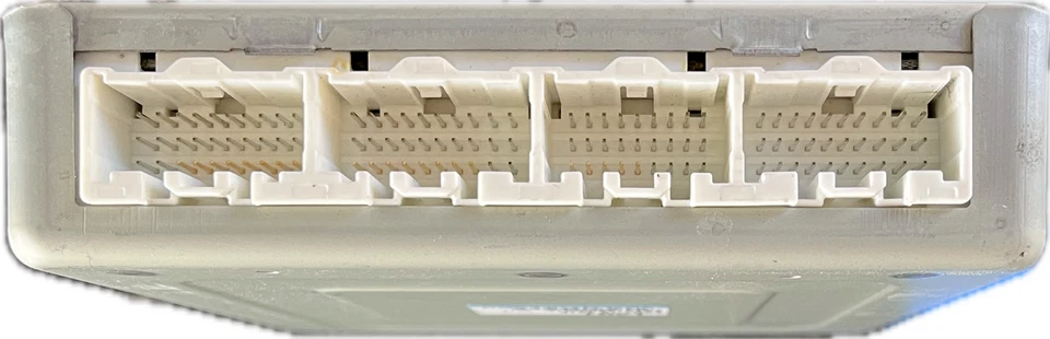 🚗 Módulo de control ECM del motor Mazda 6 2005 2,3 L L3F9-18-881E ✅ PROBADO 🔧 Foto 2 de 2