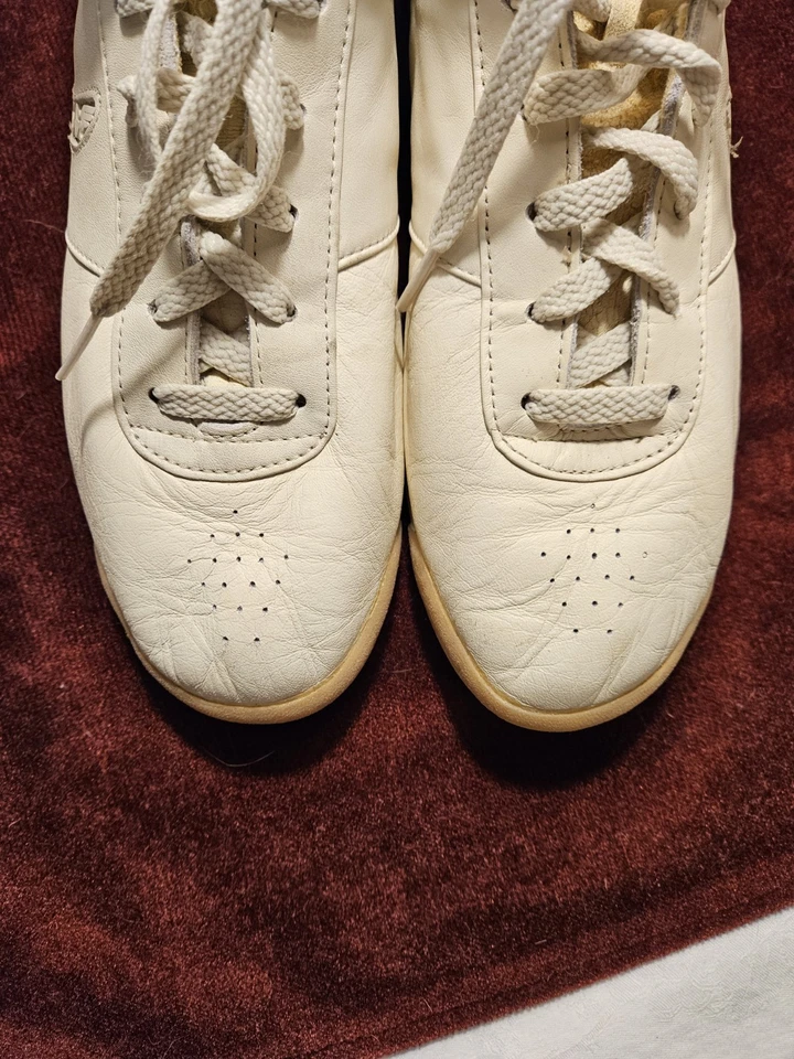 Bass Air Shoes Womens Size 11 Vintage 80s Lace Up White High Top Sneakers - Image 4 of 4
