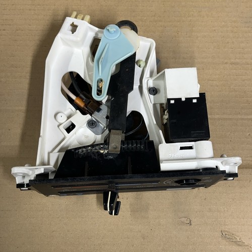 1992-1994 Ford Ranger Temperature Climate Control Assembly F17H-19C925-AA OEM - Picture 3 of 6