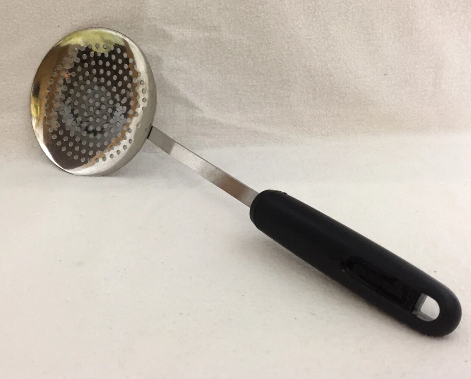 Good Cook Skimmer Drainer Strainer 4.5" Round Chrome Black Handle 13" Long - Image 2 of 4