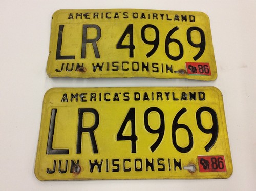 Pair LR 4969 Wisconsin Yellow/Black America's Dairyland License Plates Garage