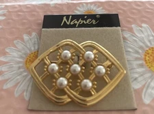 Vintage Napier Gold Tone Faux Pearls Unused On Original Card
