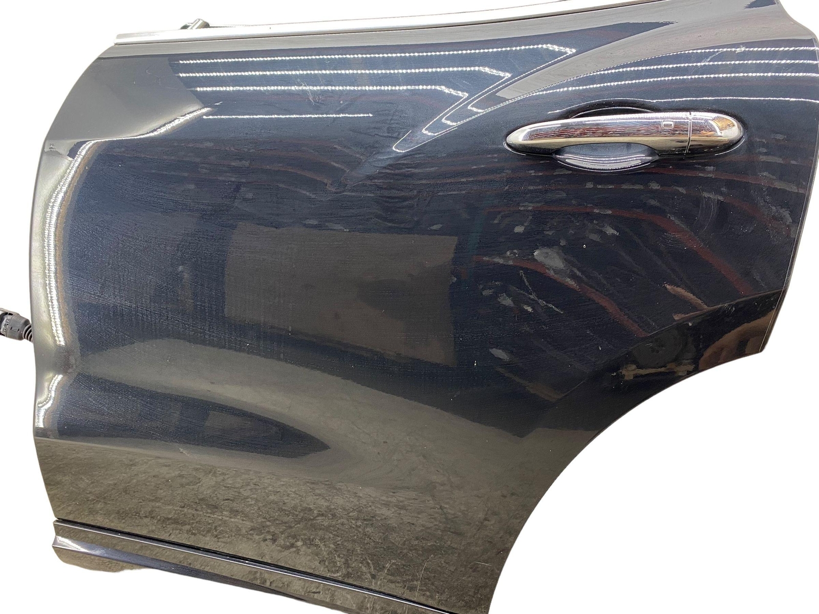2017-2024 MASERATI LEVANTE OEM LEFT REAR DOOR SHELL NERO BLACK (815)