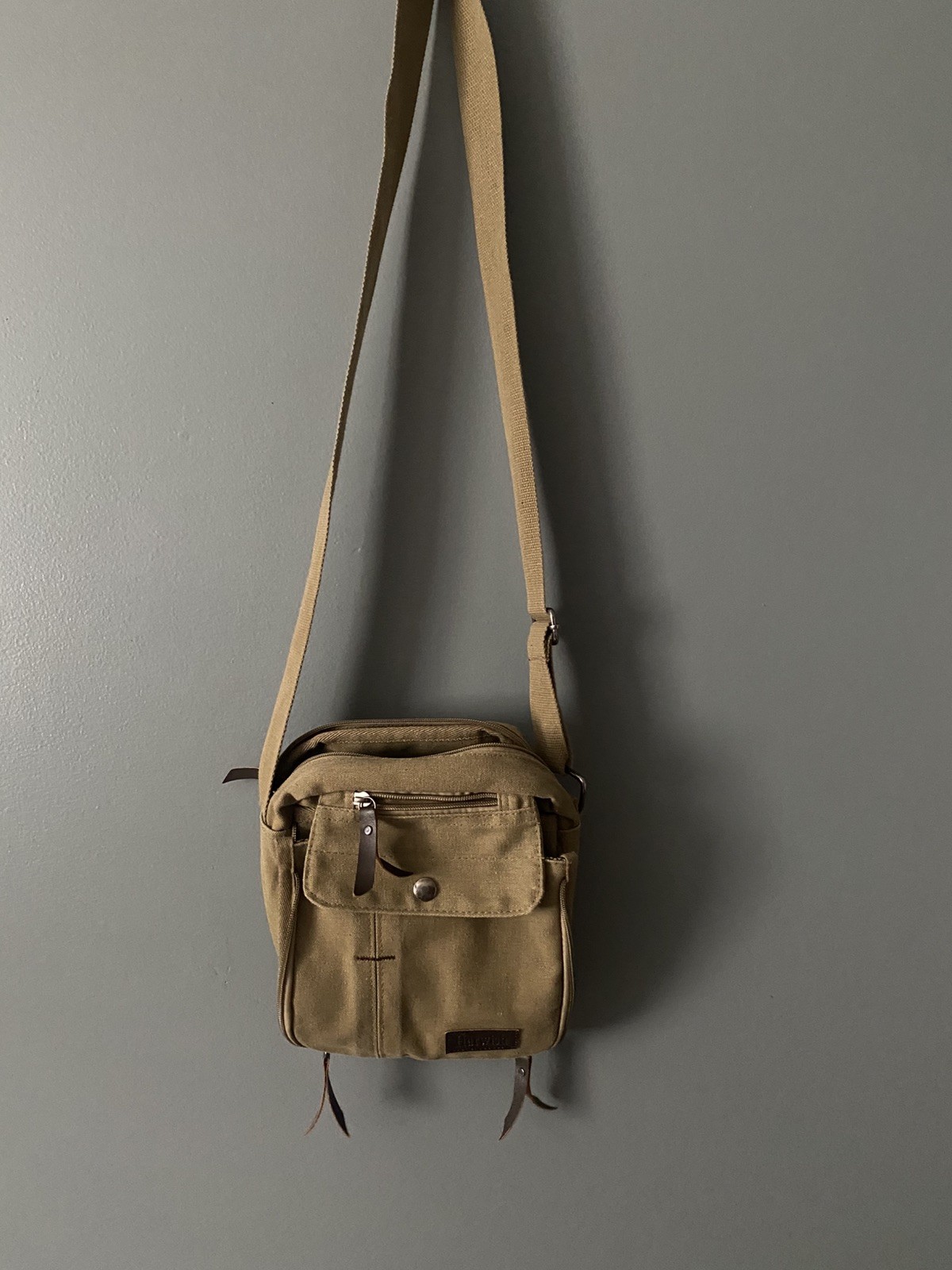 Harwish Canvas Crossbody Messenger Bag Satchel Unisex Workwear Travel Bag