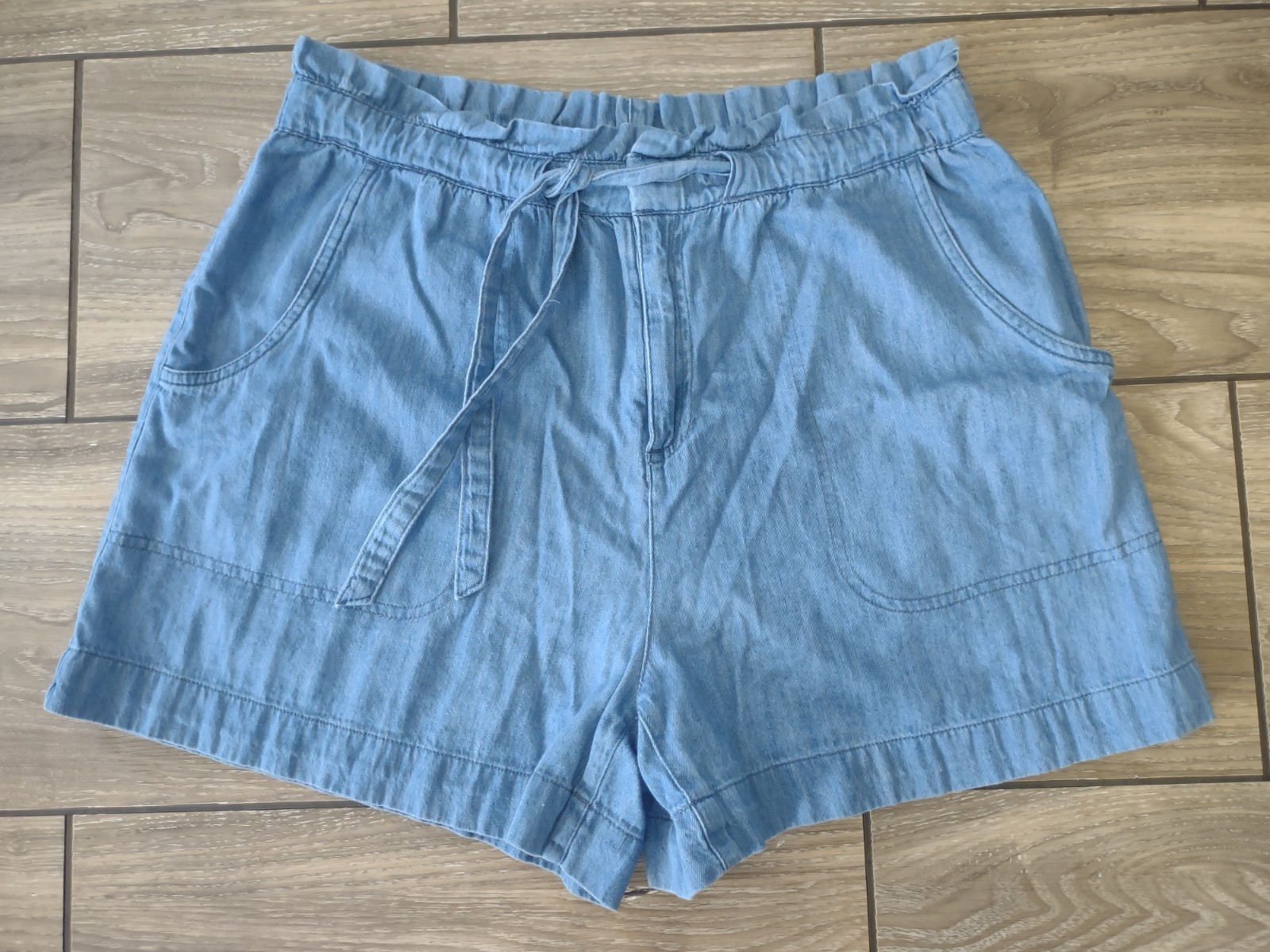 Old Navy Women Large Comfy Shorts