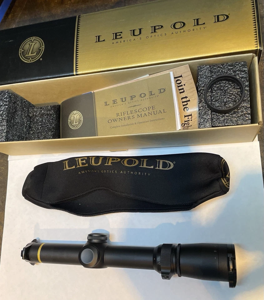 Mira para rifle Leupold VX-3 1,5-5x20 mm mate 1” dúplex con tapas Leupold Alumnia. Foto 2 de 4