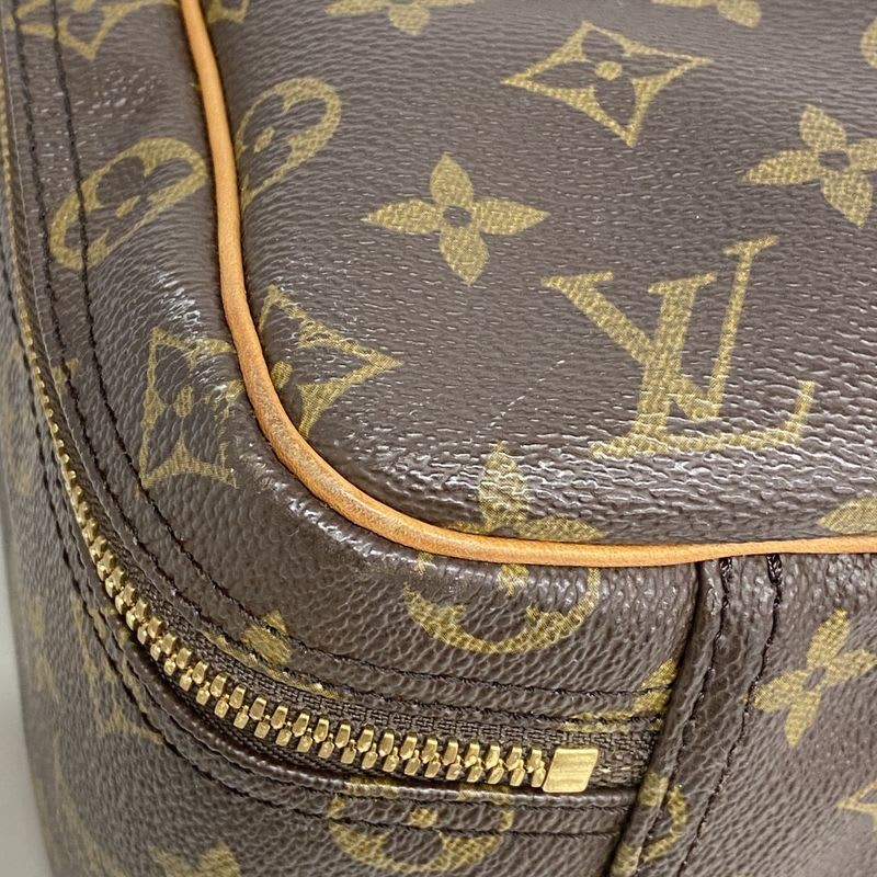 Louis Vuitton Handbag Monogram Excursion M41450 B… - image 7